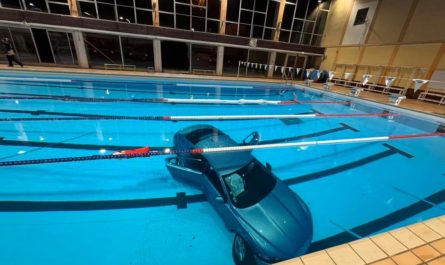 Woman in France drove a Jaguar into a swimming pool with 5-year old daughter in car