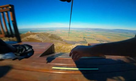 World’s longest zipline in South Africa — stretching 3.2 km and reaching speeds of up to 120 km/h