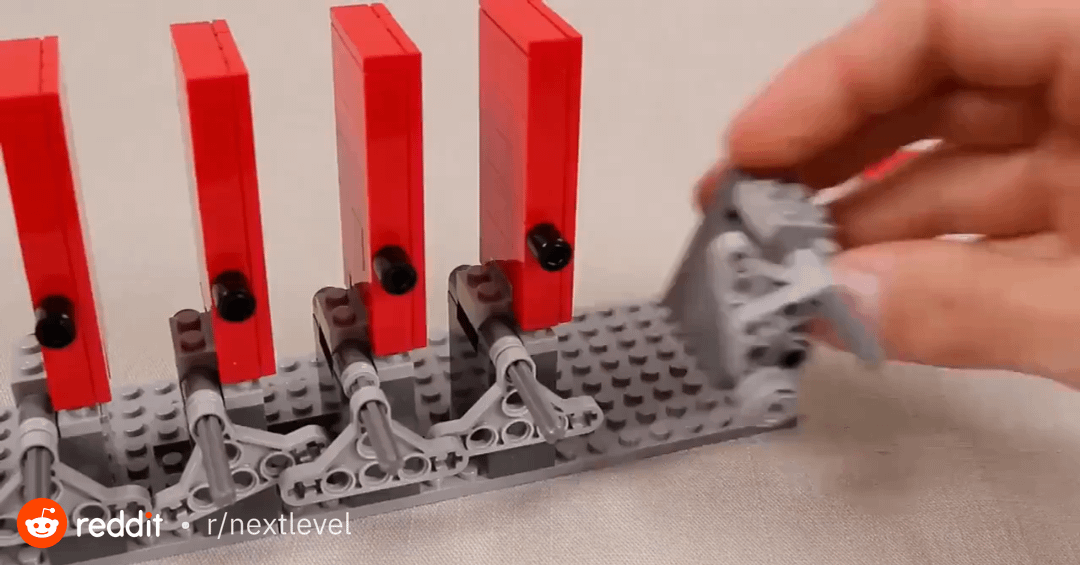 ‘Infinite’ Lego domino ring.