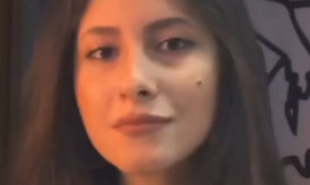 Egyptian singer sings an ancient Egyptian song in the original language. Although ancient Egyptian music dates back to around 4000 BC, this song seems to be dated around 100-200 BC.