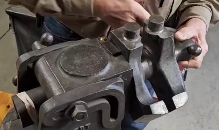 Emert Universal Machinist Vise