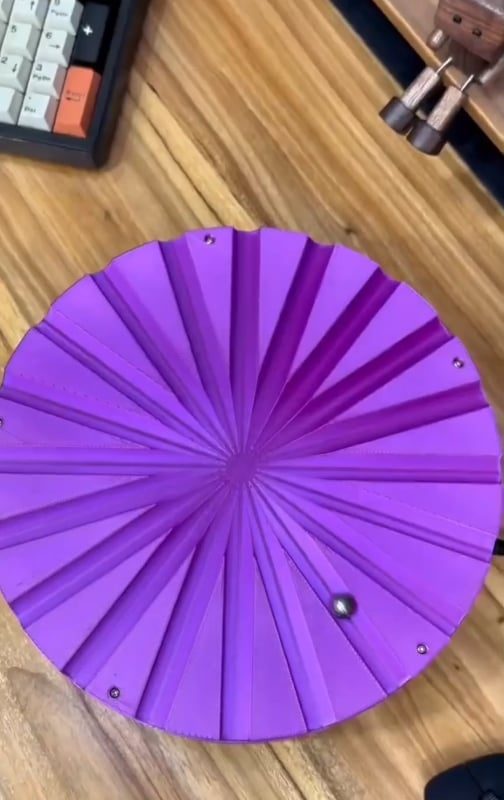 Every Sphere moves in a straight line making a perfect circle