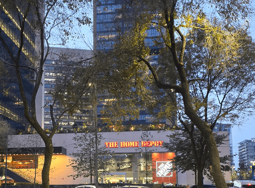 Fancy Home Depot in Polanco, Mexico
