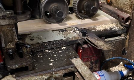 How custom moulding is made