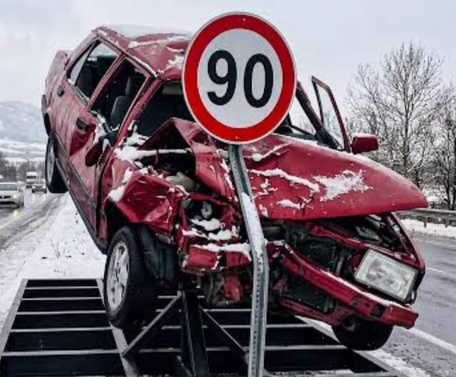 In Turkey, they are using wrecked cars for speed signs.