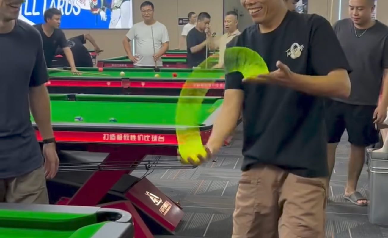 Insane Slinky bending tricks