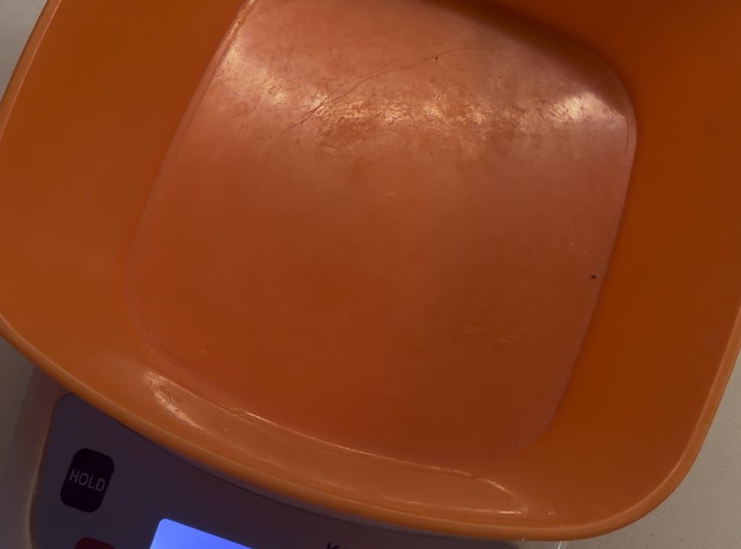 My favorite bowl weighs exactly 400g