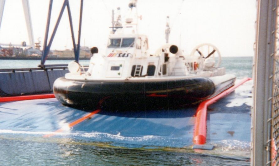 Real, working hovercraft in the 1980s in Denmark.