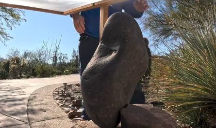 Rock bursting under a solar death ray