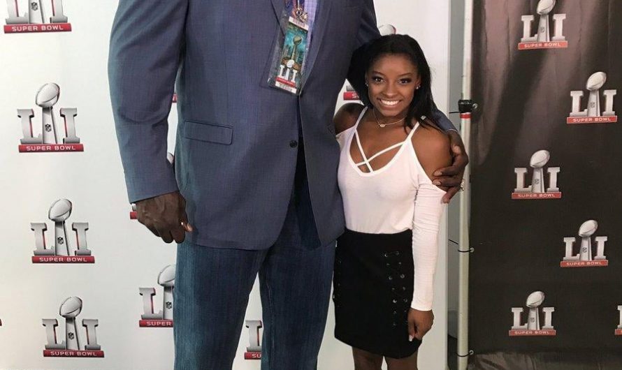 Shaquille O’Neal 7‘1“(2,16 m) and Simone Biles 4‘8“(1,42 m)