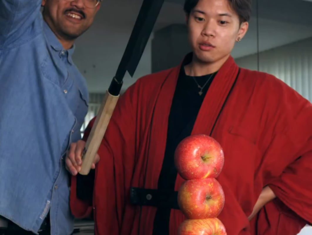 Sharpening knife again