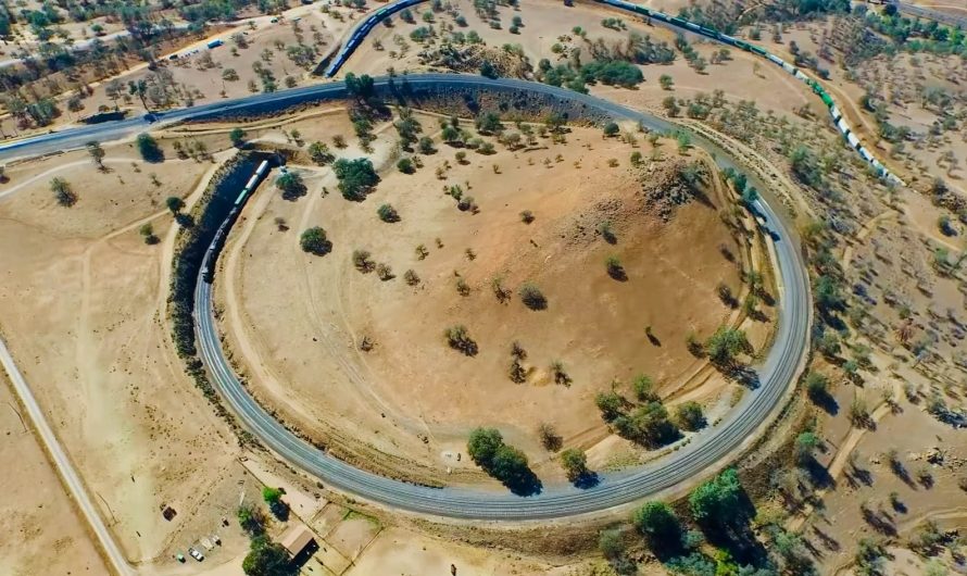 Tehapachi loop – use slider if impatient