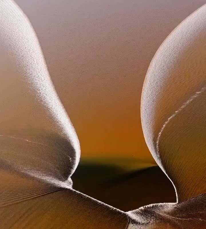 The Silver Dragon of the Qiantang River