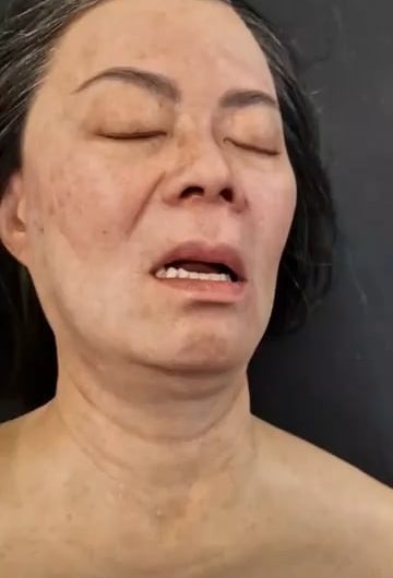 This makeup FX artist creates realistic prosthetic heads for movies & TV shows