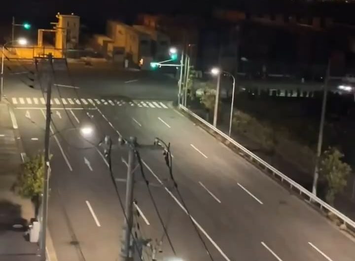 Tokyo after dark. Epic nighttime street drifting convoy.