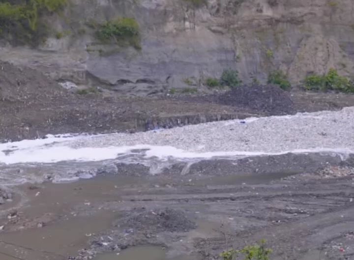 Trashfence Interceptor filtering out trash