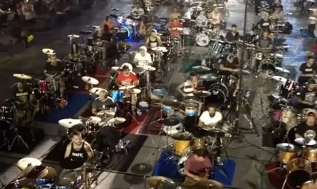 When 1,000 musicians performed the same song together