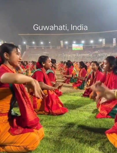 10,000 dancers perform their cultural dance, belonging to the Bodo ethnic minority community (India)
