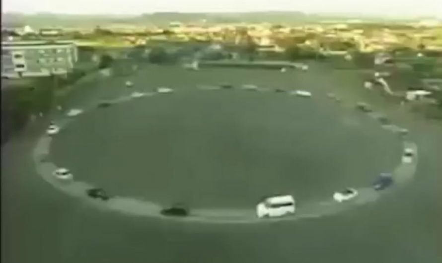 A Japanese experiment showed exactly why traffic jams happen for no reason.