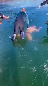 A Slovak ice swimmer narrowly escaped death after becoming disoriented beneath a frozen lake and struggling to find the exit. He was rescued after finding his way back with the help of a safety rope and his team