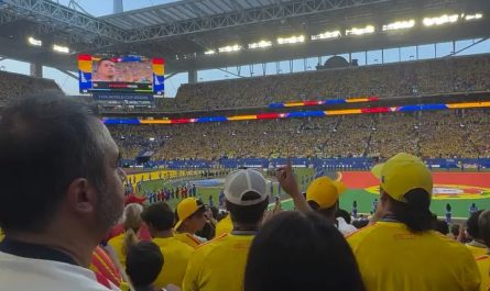 A man shot the FIFA World Cup 2026 with a panoramic camera from 1896