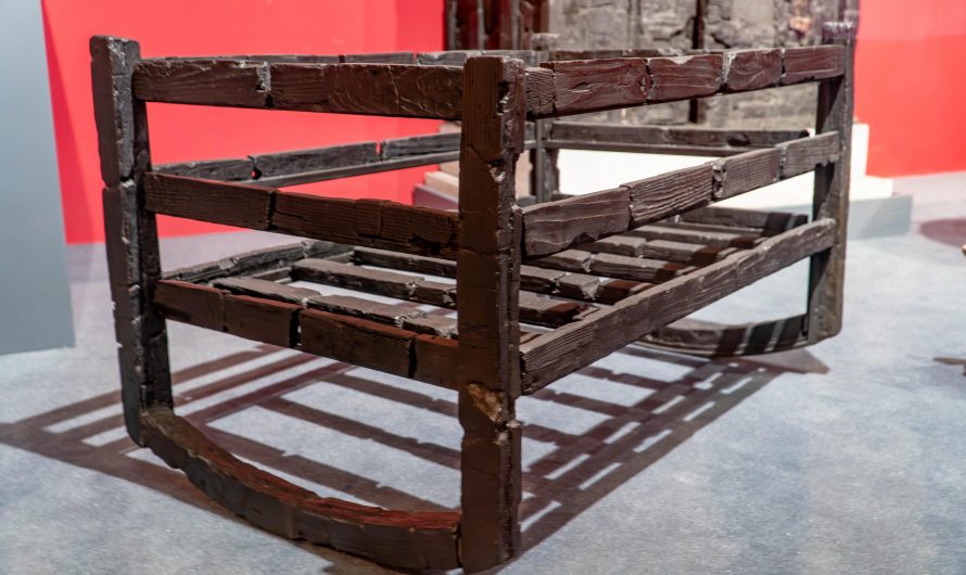 A wooden baby crib from Herculaneum, buried by the eruption of Vesuvius. It was found with the skeleton of a baby inside (OC, info in comments)