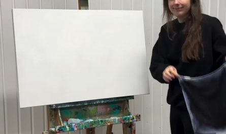Artist Alex Demers shows one of her painting processes