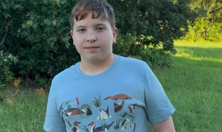 Autistic Boy amazes people with his perfect imitation of birds