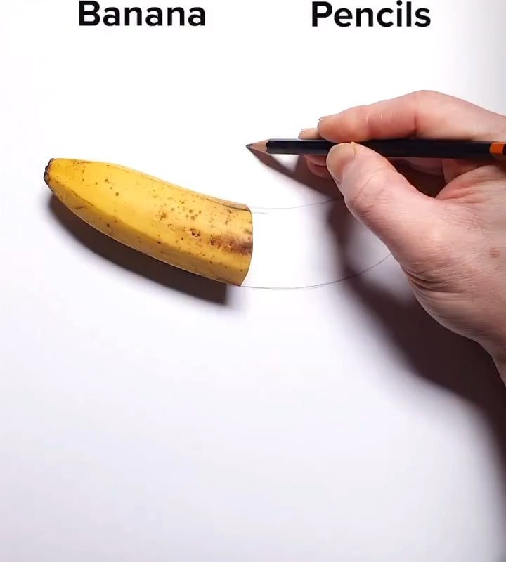 Drawing a Banana Next to a Real Banana