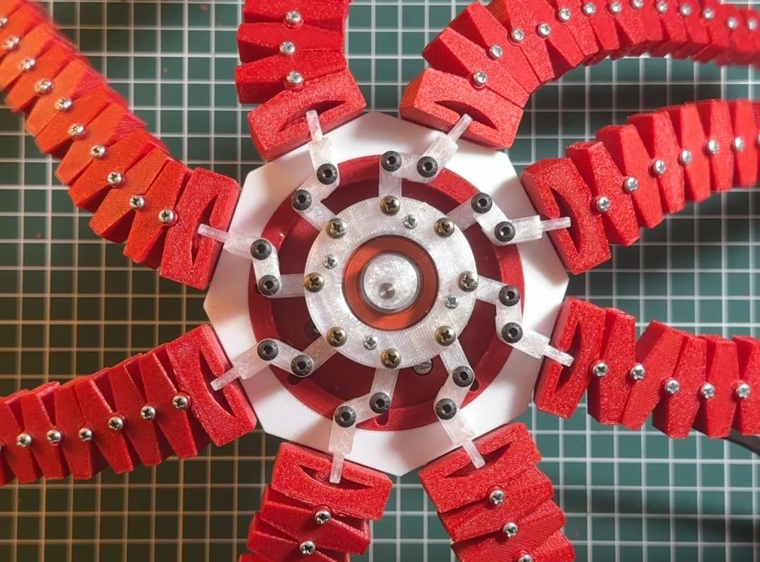 Experimenting with kinetic art