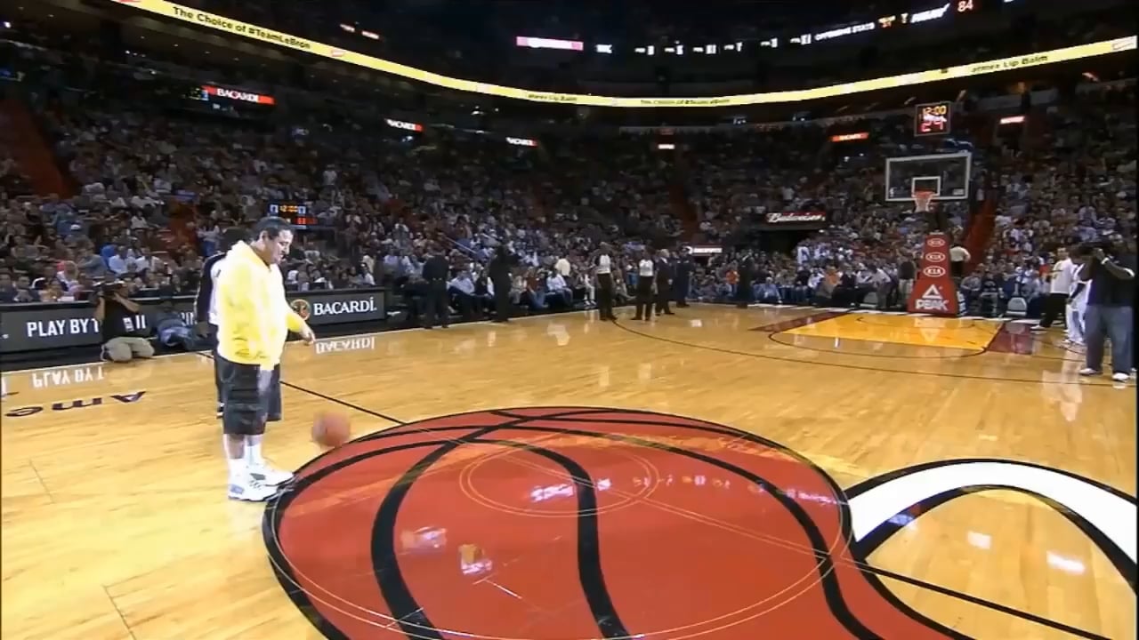 Fan hits half-court hook shot for $75k and gets tackled by Lebron
