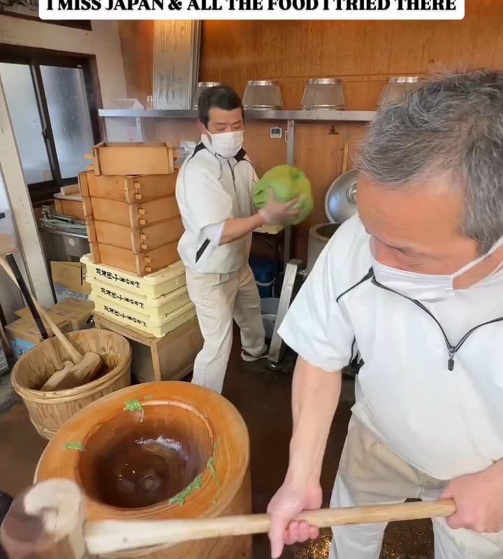 How mochi is made in Japan