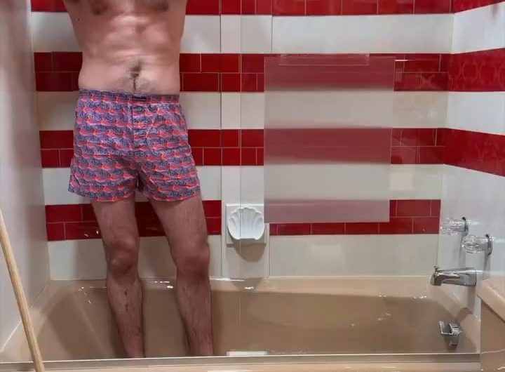 Justin Flom used a shower enclosure covered with a special lenticular lens to make his wife invisible.