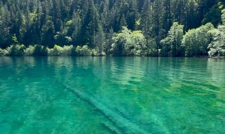 Lake Crescent, Washington