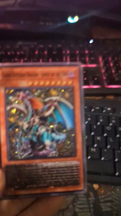 Liquid quicksand card keychains