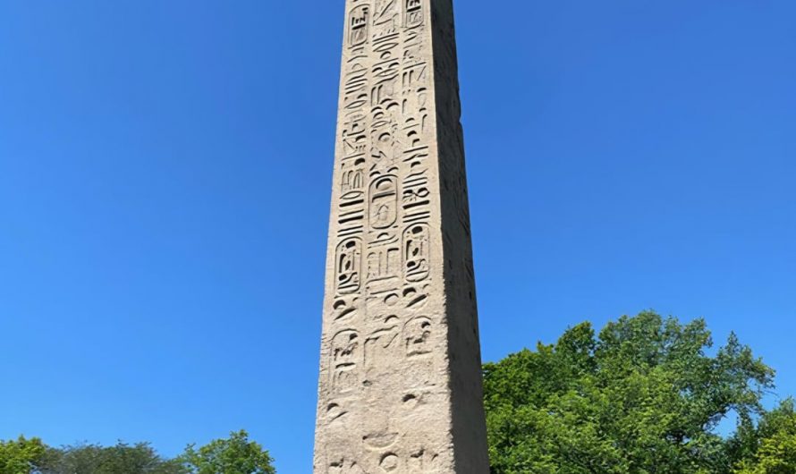 Made of red granite, The Obelisk (Cleopatra’s Needle) in Central Park NYC stands about 69ft tall, weighs roughly 200 tons, and is inscribed with Egyptian hieroglyphs