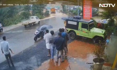 Major Landslide Strikes Wayanad, India After Heavy Rain