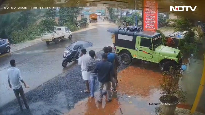 Major Landslide Strikes Wayanad, India After Heavy Rain