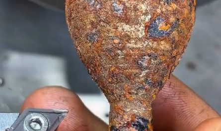 Milling Rust Off A Knob