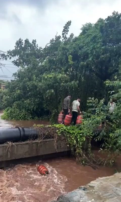 Natural disaster strikes fuel depot in Maharashtra an river located 74km from Mumbai, as surging waters carry off thousands of LPG cylinders from a storage facility