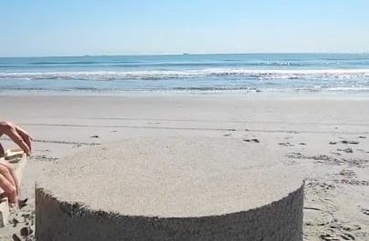 Perfectly Executed Sand Carving