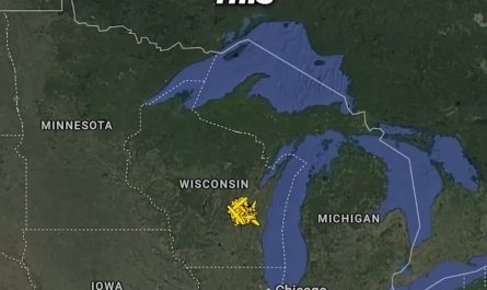Planes departing from Oshkosh after worlds biggest Airshow