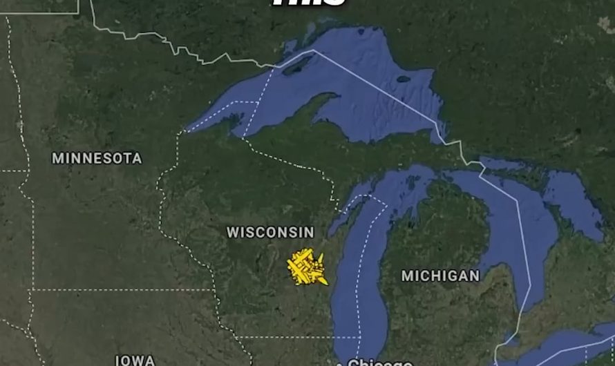 Planes departing from Oshkosh after worlds biggest Airshow