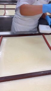 Removing soy milk skin