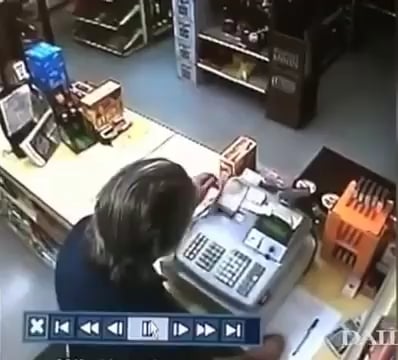 Robber pulls gun, clerk is faster