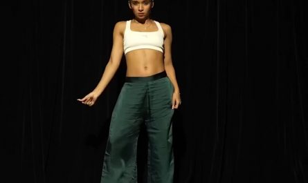 Saumya Kamble - Combines Indian Classical, Hip-Hop and Belly Dancing dance forms