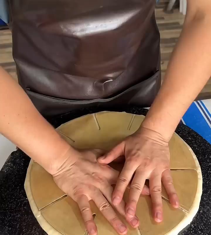 That's not bread, that's a master piece