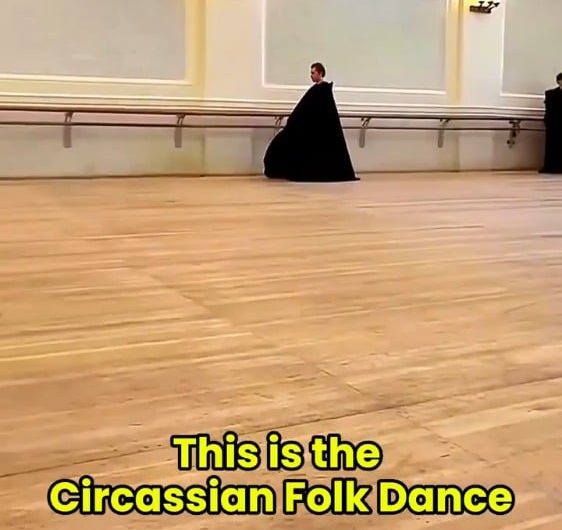 The fluidity in his steps is interesting af