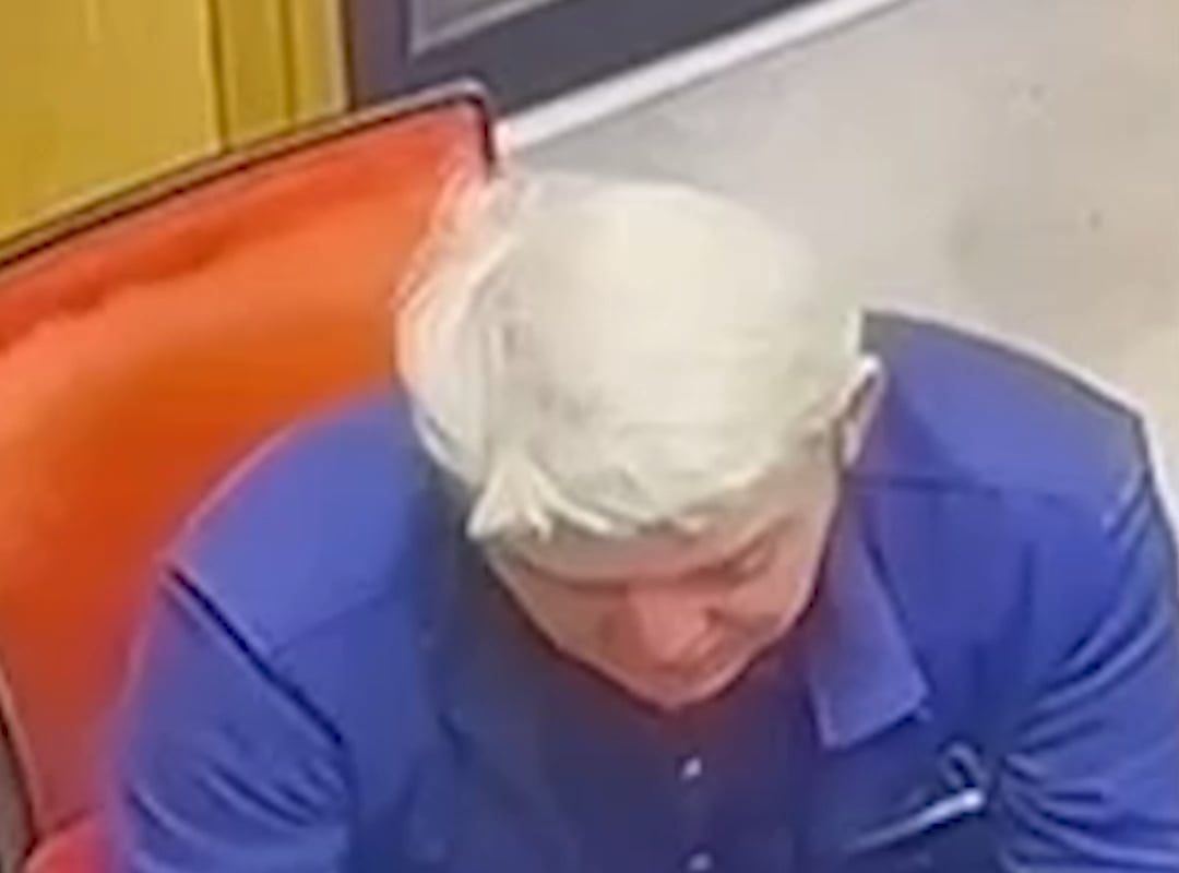 The moment a man swallowed a £35k engagement ring in a bid to steal it