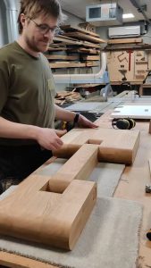 The smoothness of this side table assembly